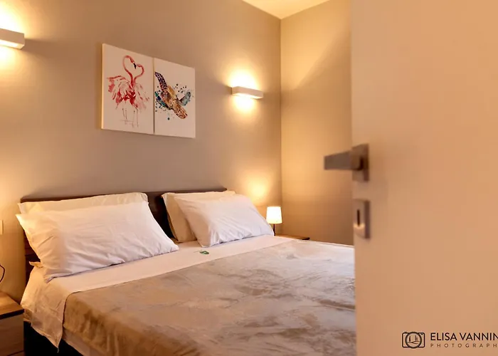 Corallo Blu A Pochi Passi Dal Mare! * Rosignano Solvay